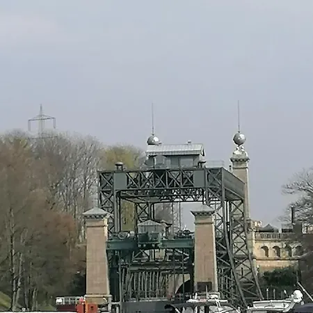 Haus Lupo Am Kanal Castrop-Rauxel Buitenkant foto