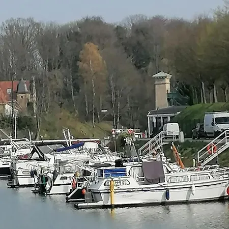 Haus Lupo Am Kanal Castrop-Rauxel Buitenkant foto